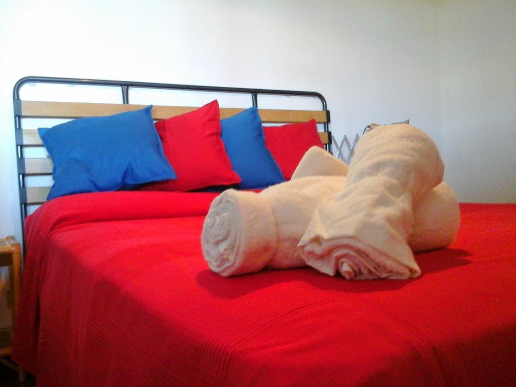 Nonnasara Bed And Breakfast Valderice Oda fotoğraf