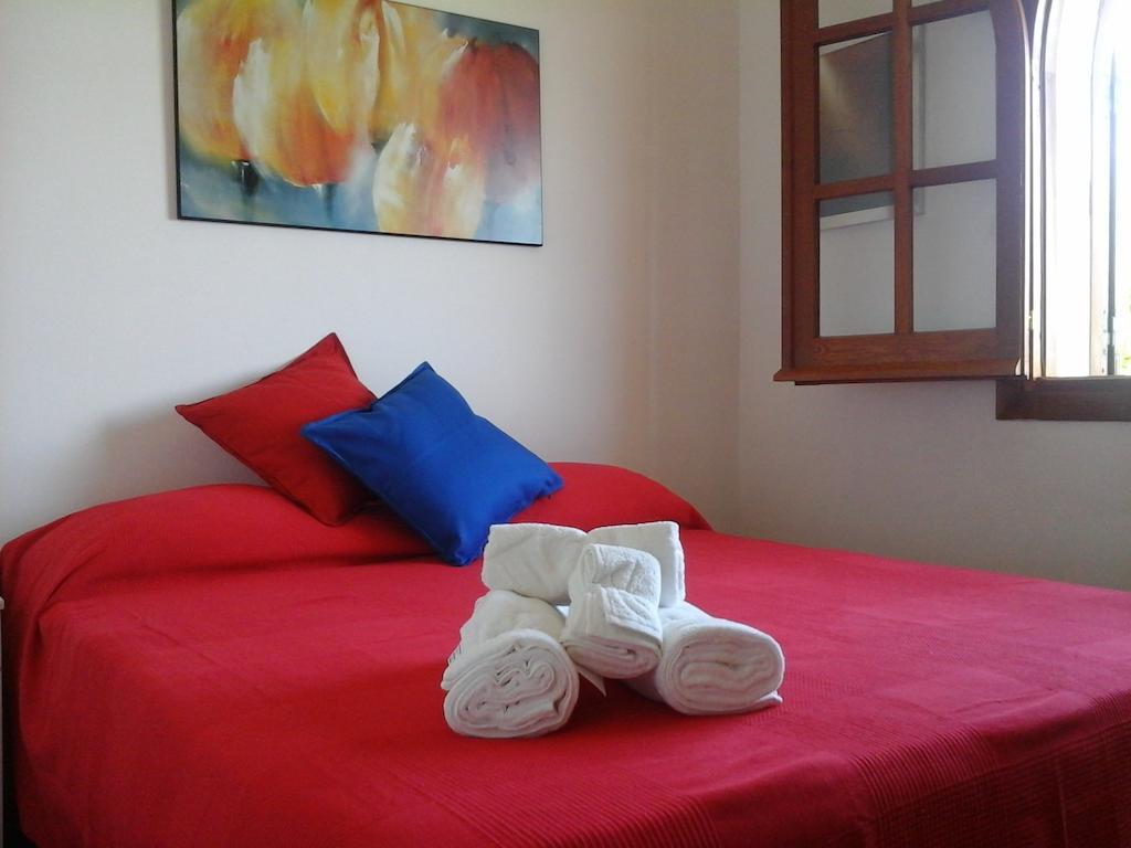 Nonnasara Bed And Breakfast Valderice Oda fotoğraf